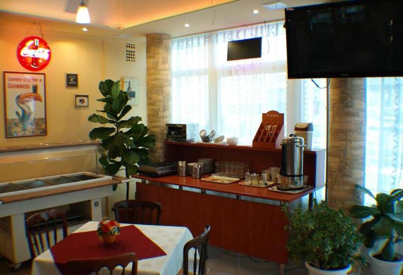 酒店 Galcsik Fogadó