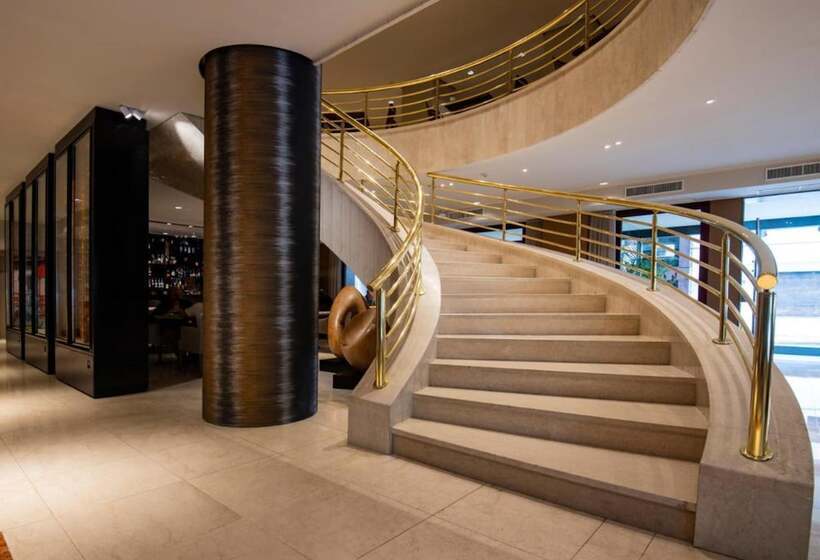 Отель Grand Brizo Buenos Aires