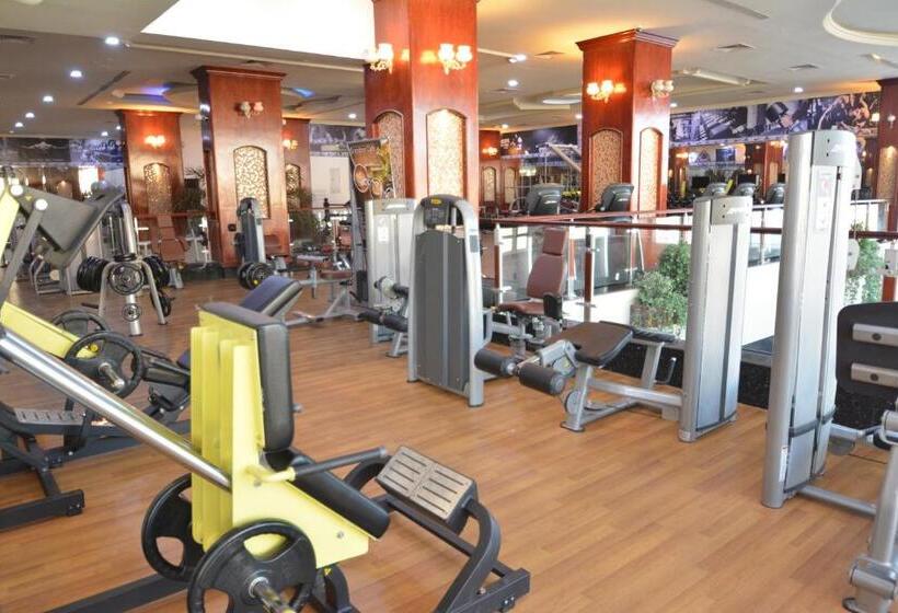 호텔 Grandeur East