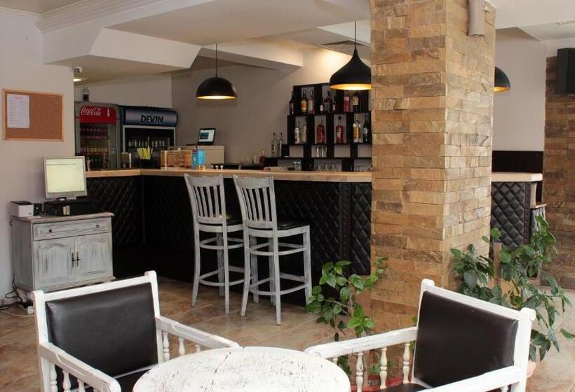 хотел хилез Hotel Hilez