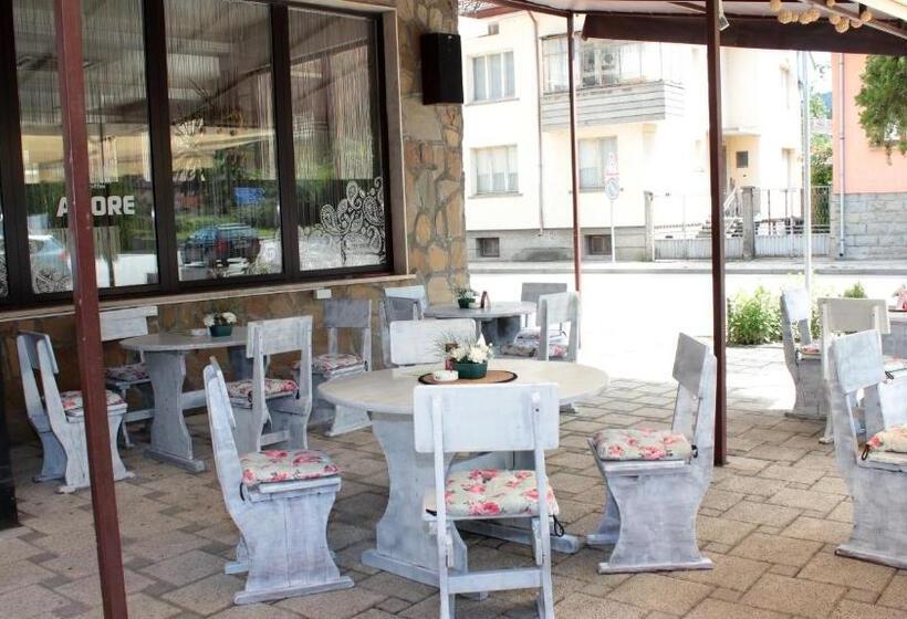 хотел хилез Hotel Hilez