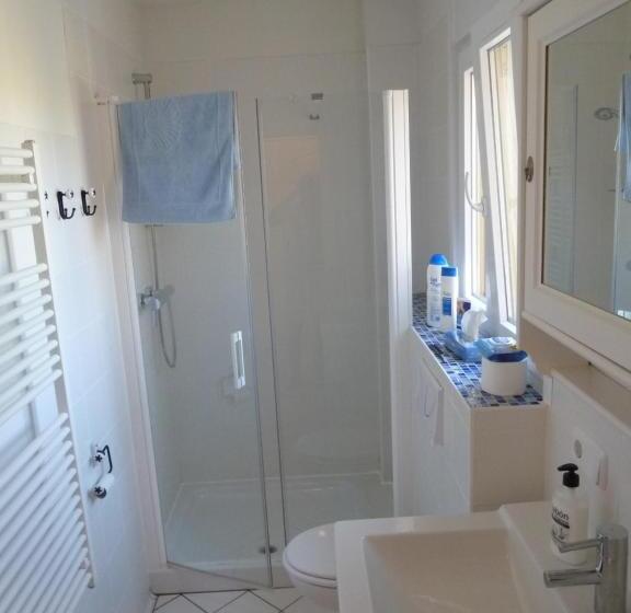 Отель Hostal Moratinos