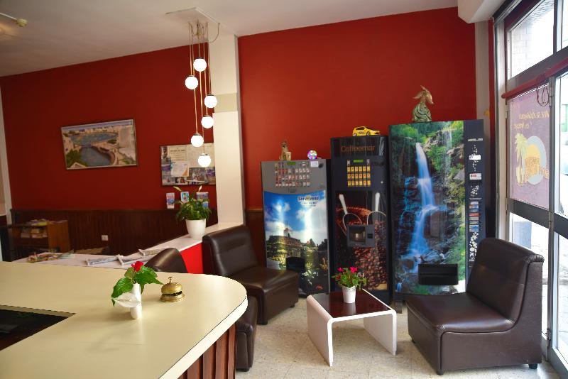 Отель Hostal San Gines