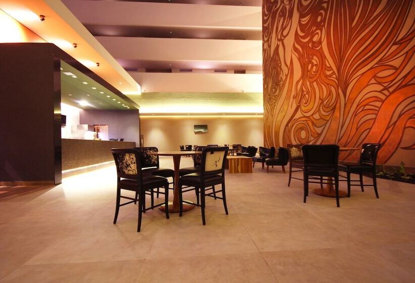 فندق Hot Beach Resort