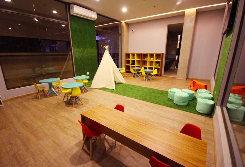 فندق Hot Beach Resort