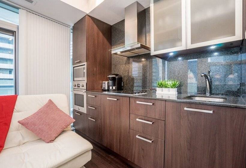 Отель Ice Suites