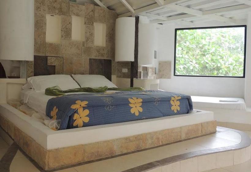 هتل Kashama Eco Resort & Spa