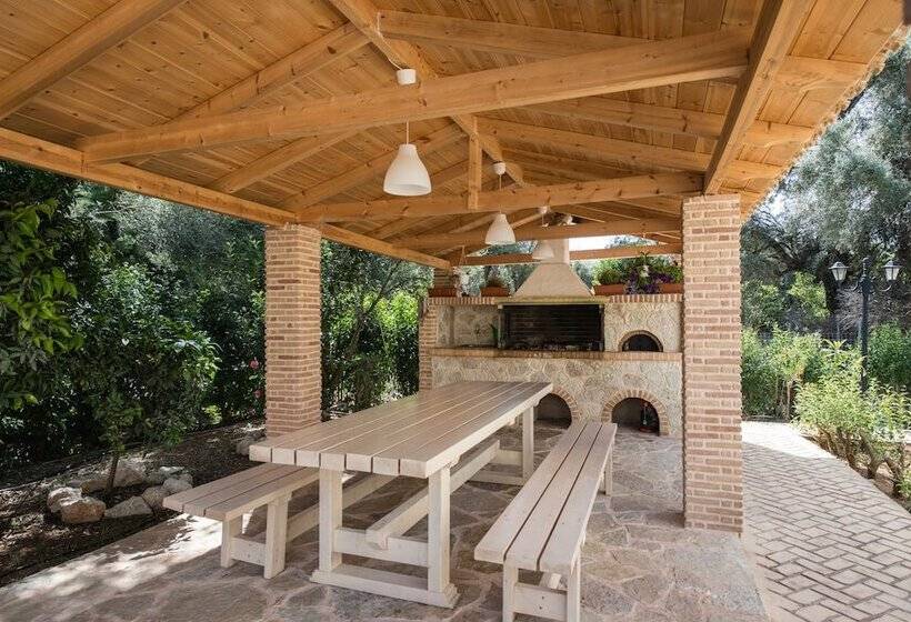 فندق Villagio Maistro