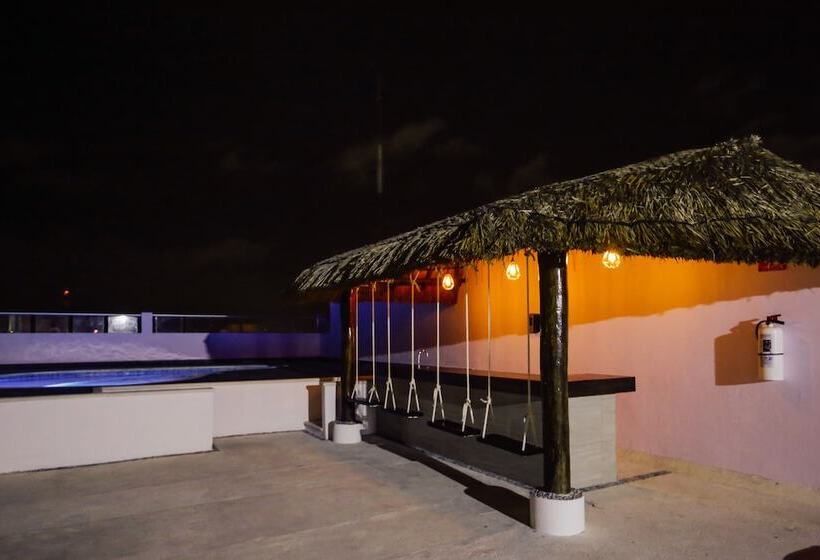 ホテル Kavia Cancun