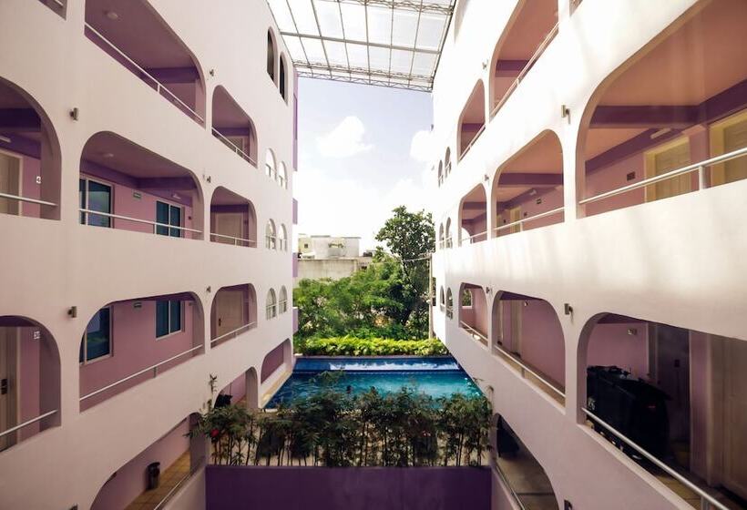 ホテル Kavia Cancun