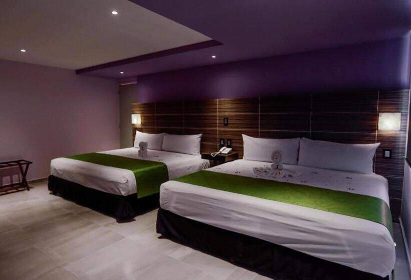 ホテル Kavia Cancun