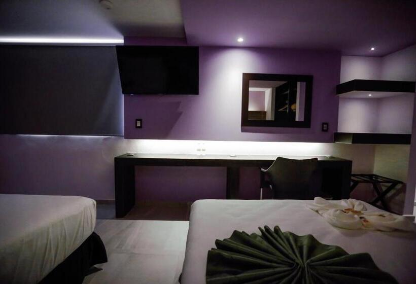 ホテル Kavia Cancun