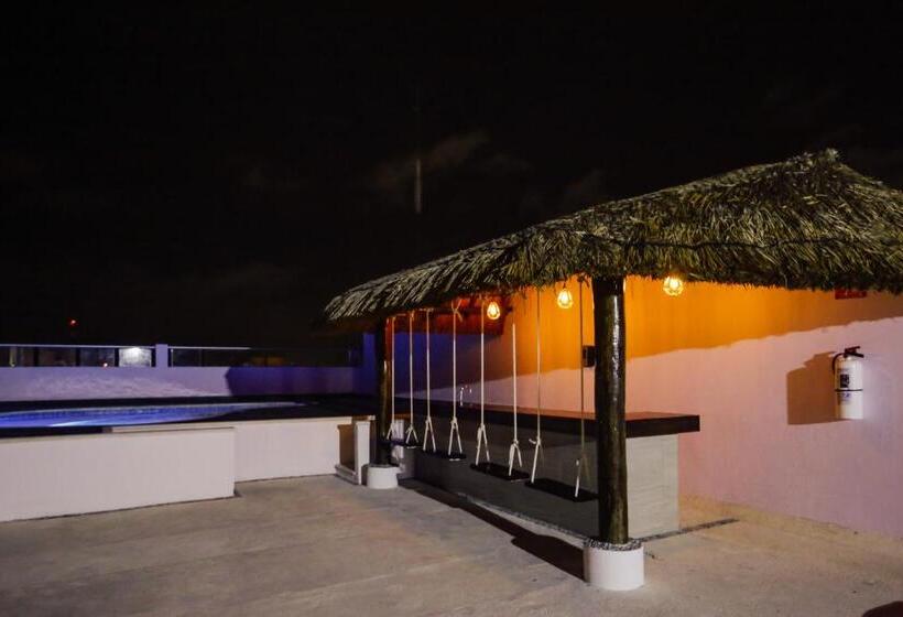 ホテル Kavia Cancun