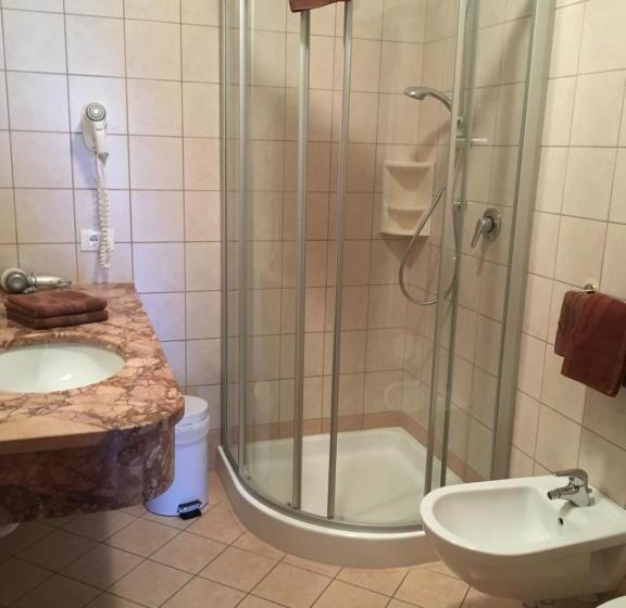 בית מלון כפרי Lüch Da Pćëi