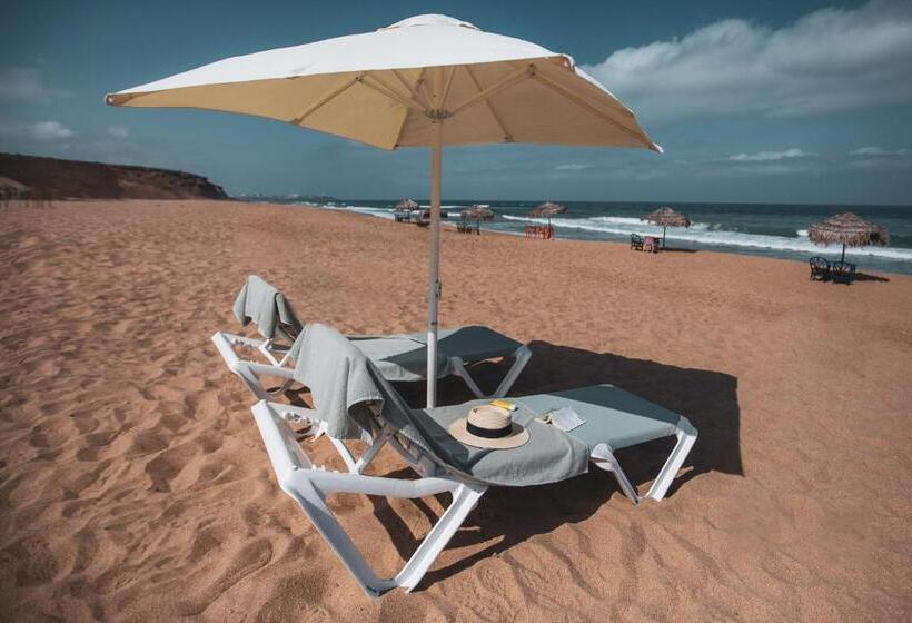 هتل Lixus Beach Resort   All In