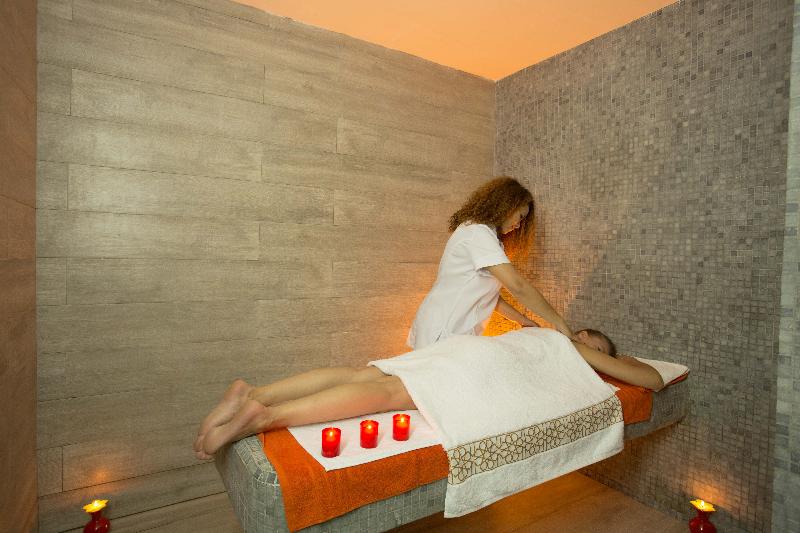 هتل Lixus Beach Resort   All In