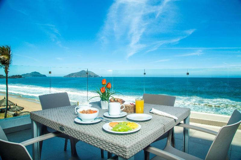 ホテル Park Inn By Radisson Mazatlan