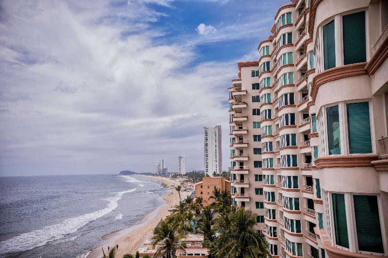 ホテル Park Inn By Radisson Mazatlan