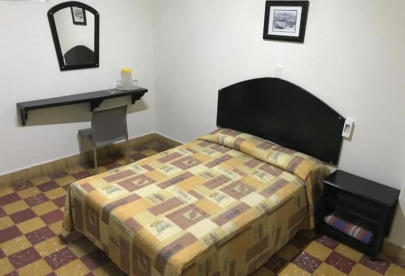 호텔 Puerta De Mar