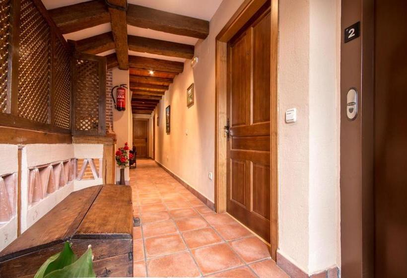 בית מלון כפרי Rural El Paraiso De Gredos