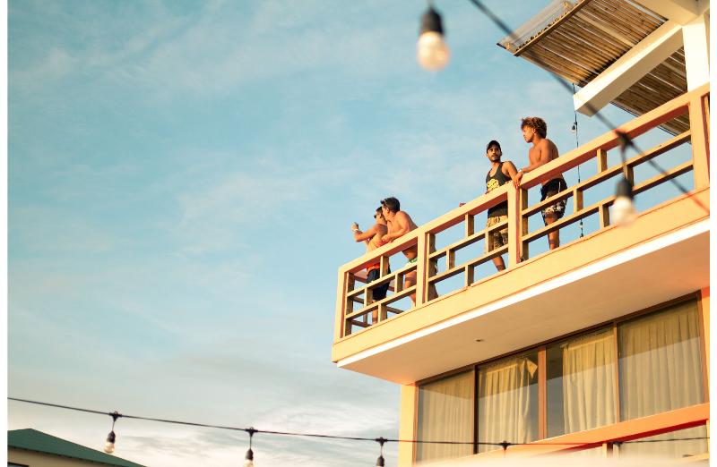 هتل Socialtel Montañita Formerly Selina Montañita