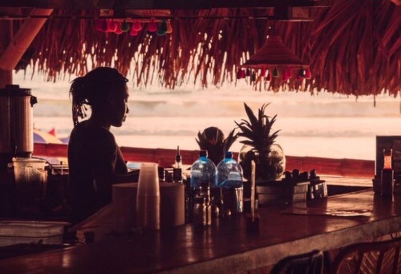 هتل Socialtel Montañita   Formerly Selina Montañita