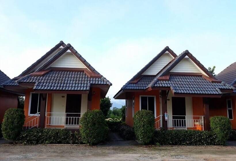 فندق Suansiri Resort