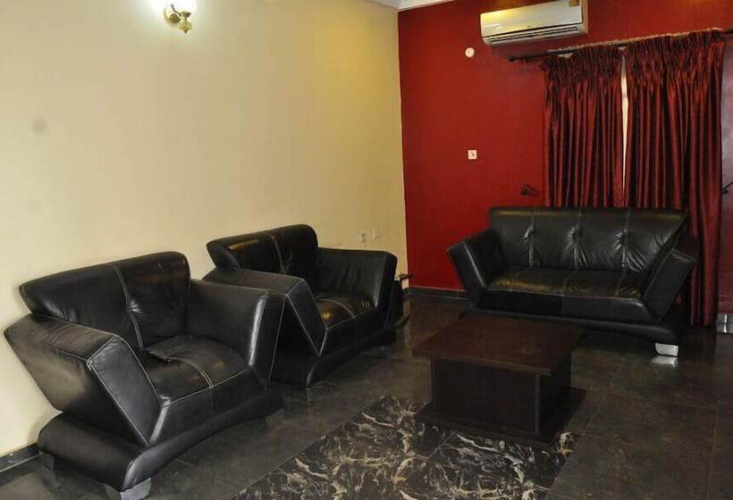 هتل Transtell Suites & Apartments