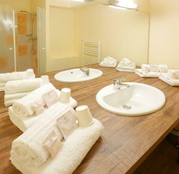 בית מלון כפרי Le Domaine De L Olivaie   Vacances Ulvf