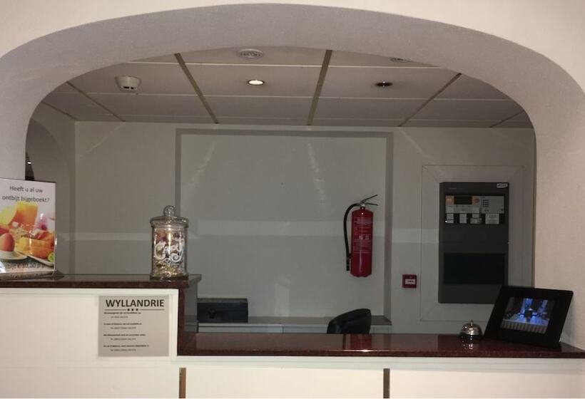 酒店 Wyllandrie