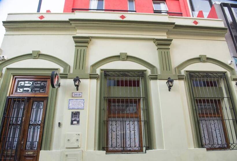 Malevo Murana Hostel