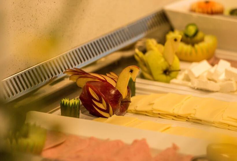 Matala Bay Apartments