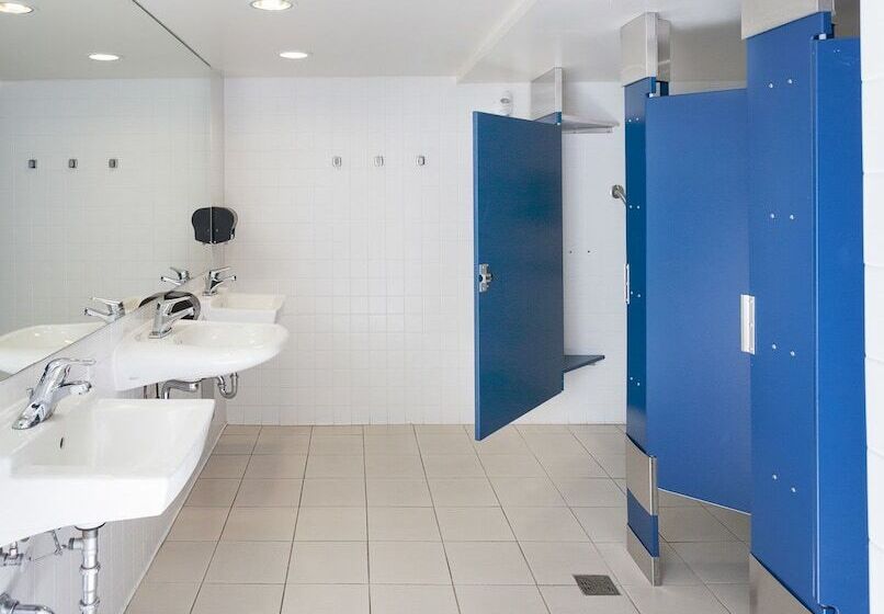 Pacific Spirit Hostel