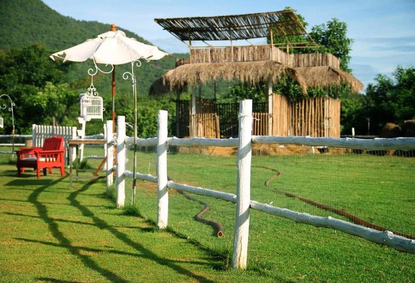 Petch Rim Tan Resort