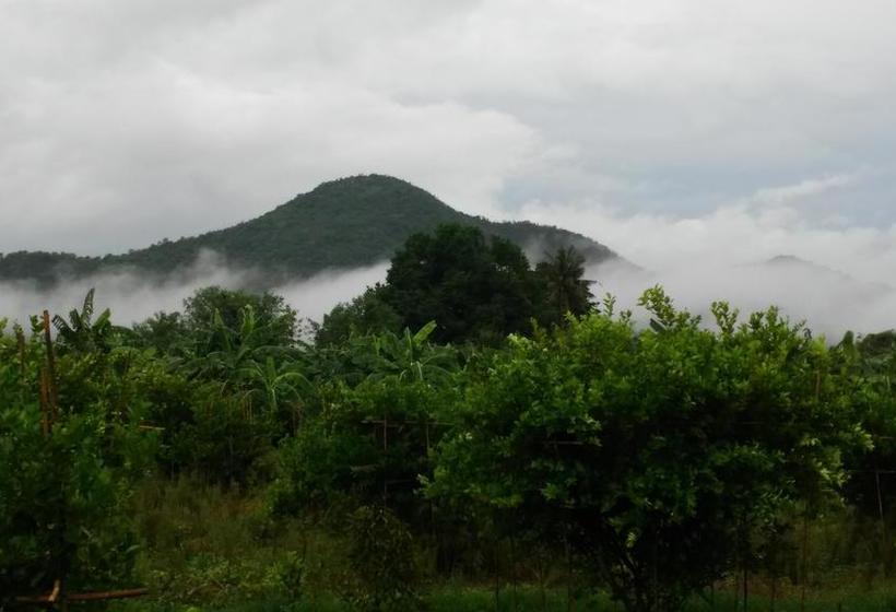 Petch Rim Tan Resort