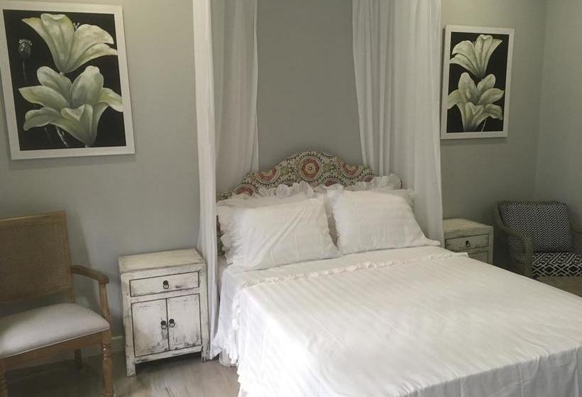 استراحتگاه Serenity By The Sea