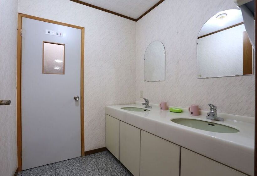 ريوكان Minshuku Unzen