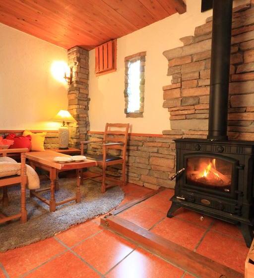 Ryokan Tsutsuji To Kaede