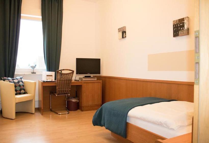 Отель Stadt Rüsselsheim