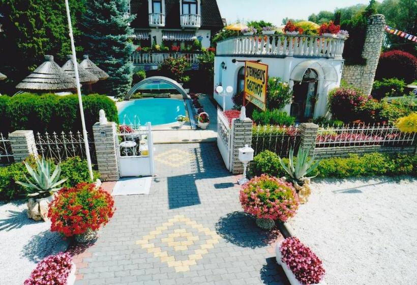 Steinhaus Bed & Breakfast