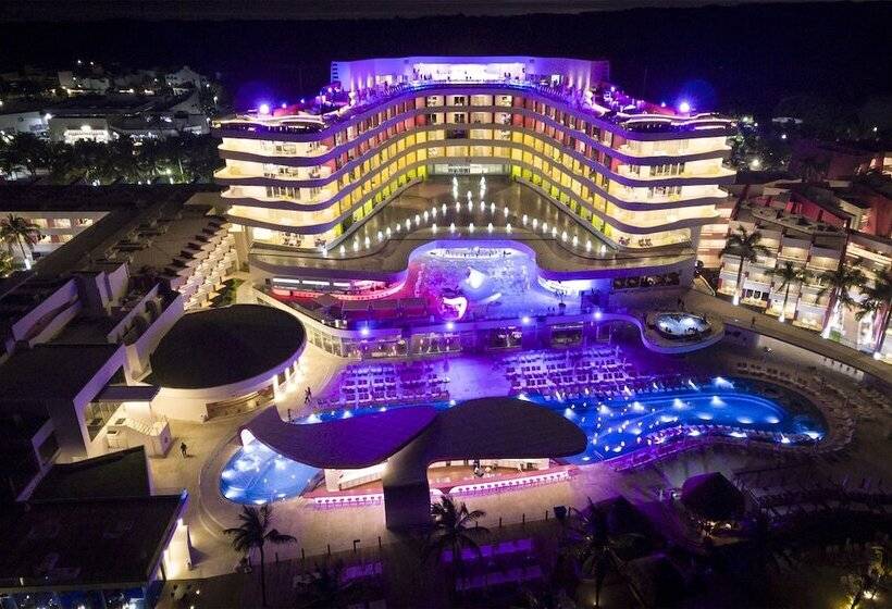 Temptation At The Tower Cancún Resort   All Inclusive   Adults Only