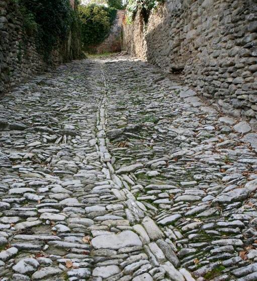 Antigua Casa Catones