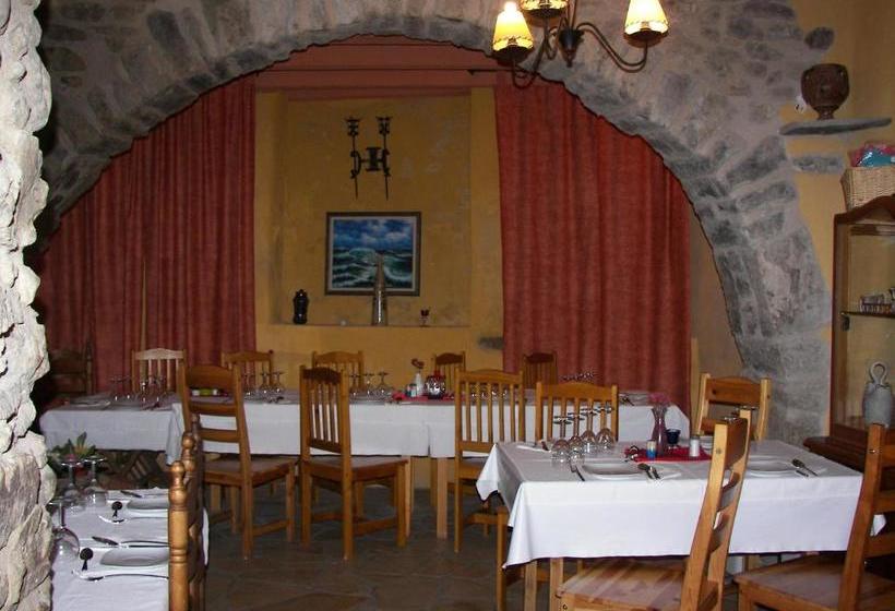 Antigua Casa Catones