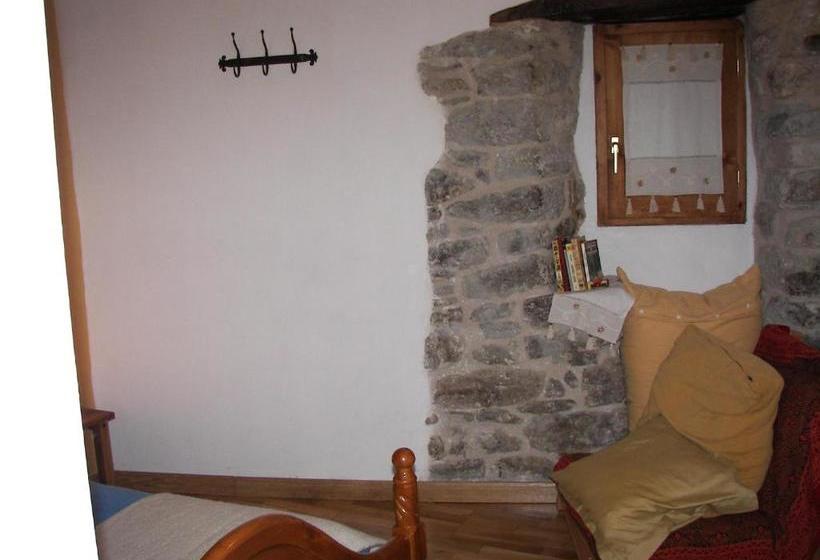 Antigua Casa Catones