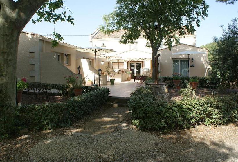 住宿加早餐  Chambres D'hôtes La Gardie