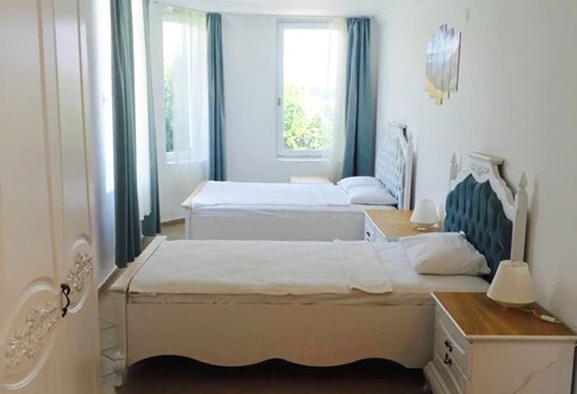 مبيت وإفطار Estrella Beach