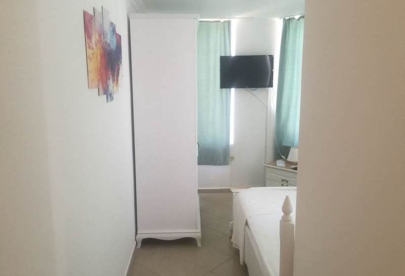 مبيت وإفطار Estrella Beach