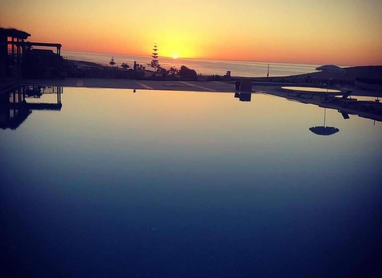 تختخواب و صبحانه Mimid Dunes Beach