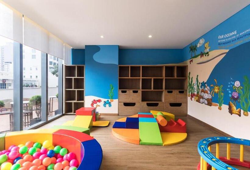 Citadines Bayfront Nha Trang