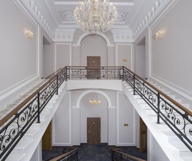 Grand Hotel Tchaikovsky